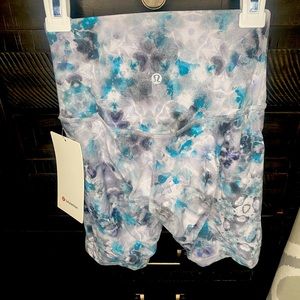 Lululemon high rise Align 8” shorts